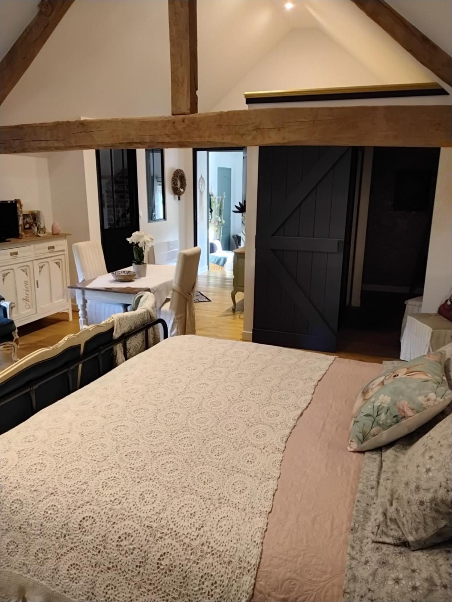 Au Petit Bonheur De Seraphine Saint-Aubin  Eksteriør bilde
